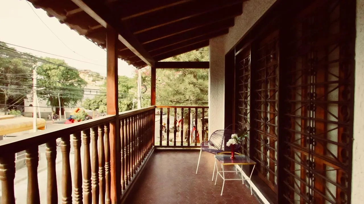 The Chill In Mansion Hostel Santa Marta